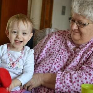 Meet your Posher, Candi